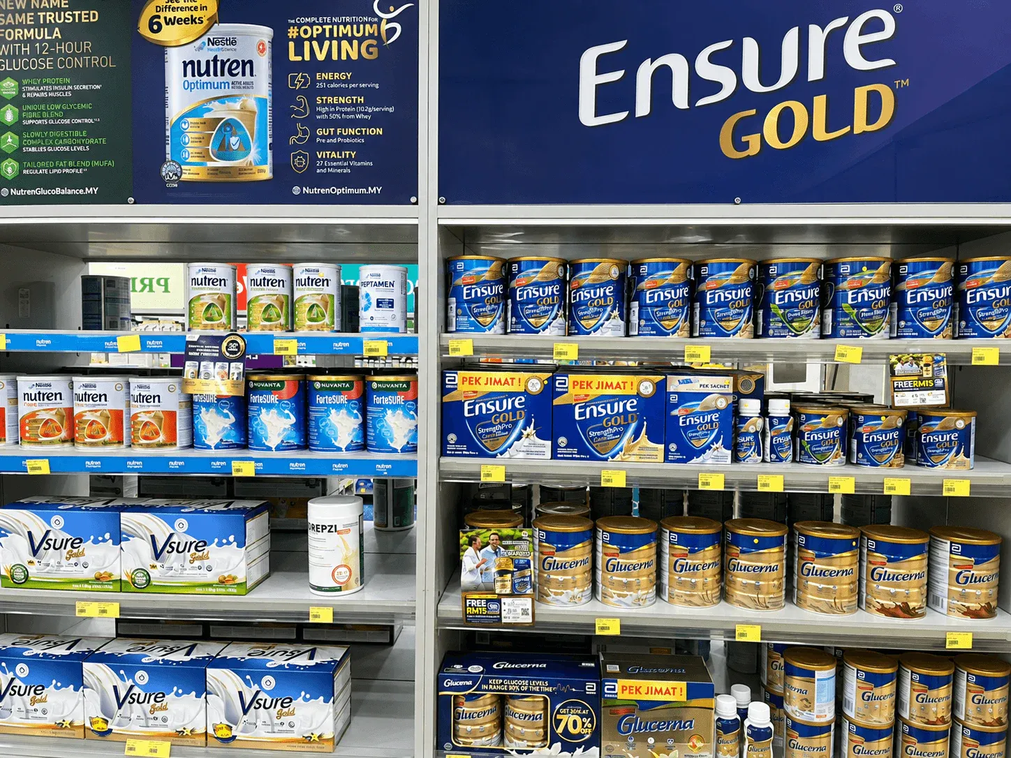 Nutrition products displayed at the Cheng Utama branch
